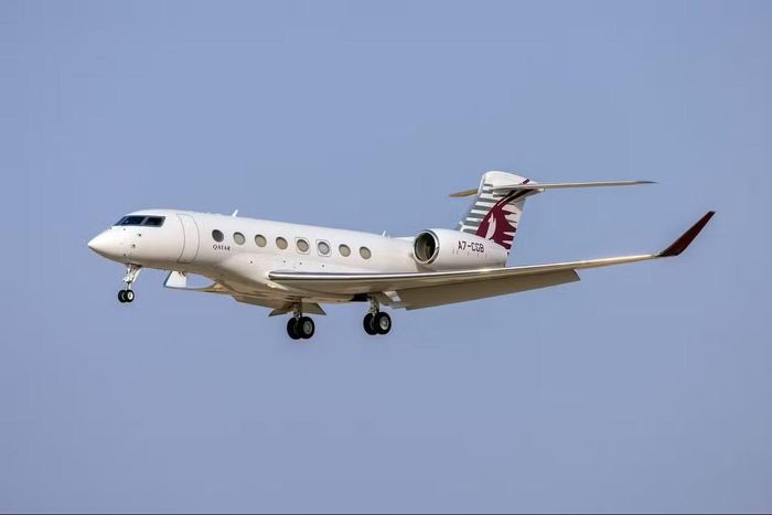 Chiếc Gulfstream G650ER có tầm bay 13.890 km.