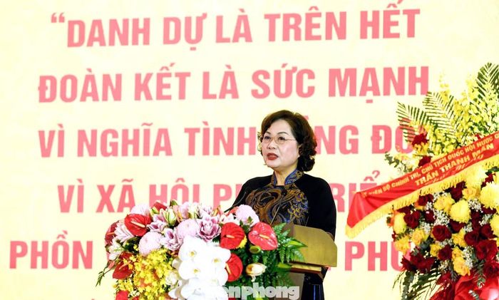 Bà Nguyễn Thị Hồng phát biểu tại Đại hội. Ảnh: Như Ý