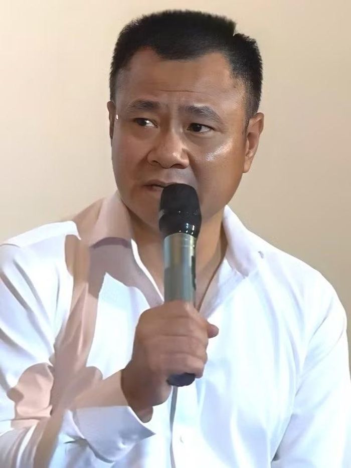 Điều khiến Tự Long đắn đo nhất khi nhận được lời mời là ngoại hình nhân vật.