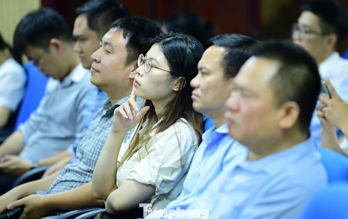 Lãnh đạo, cán bộ các ban, đơn vị cơ quan T.Ư Đoàn tại hội nghị. Ảnh: Xuân Tùng