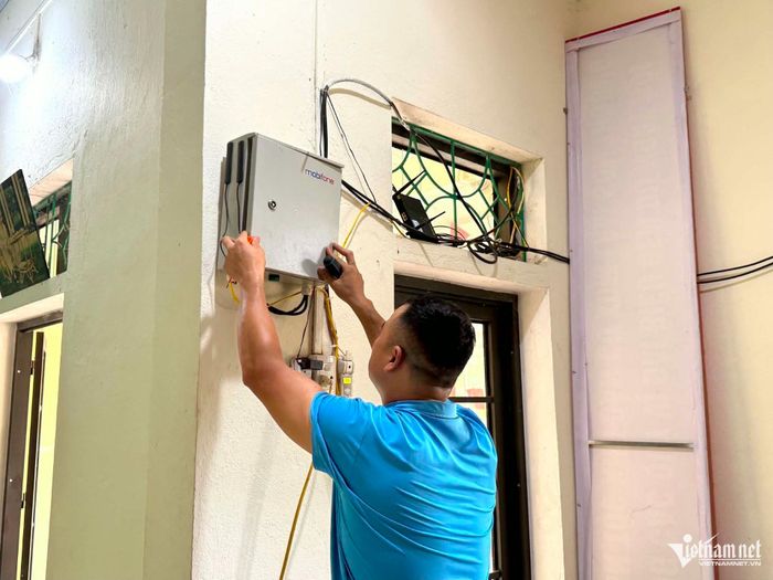 Thay vì phát cùng một nội dung trên toàn địa bàn, quản trị viên có thể lựa chọn phát từng bản tin riêng biệt cho từng cụm loa, từng thôn, bon.
