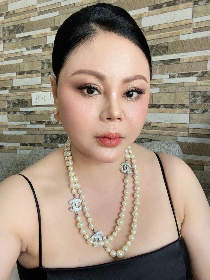 Diễn viên Lê Giang gây chú ý khi nhắn nhủ: "Hỡi ơi anh đâu cần tìm kiếm đâu xa?".