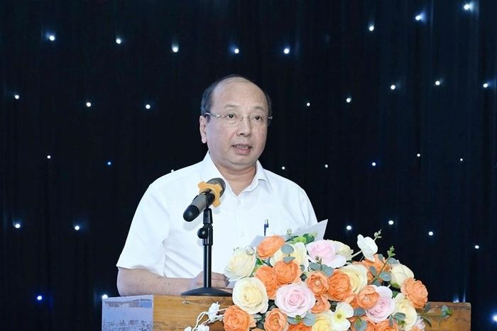  Đồng chí Đào Sỹ Hùng, Phó Chánh án TAND TP Hà Nội phát biểu khai mạc hội nghị tập huấn.