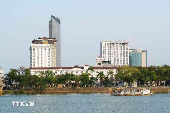 Hạ tầng của thành phố Huế đã và đang được đầu tư đồng bộ, hiện đại, tạo động lực cho phát triển trong kỷ nguyên vươn mình. (Ảnh: Nguyên Lý/TTXVN)