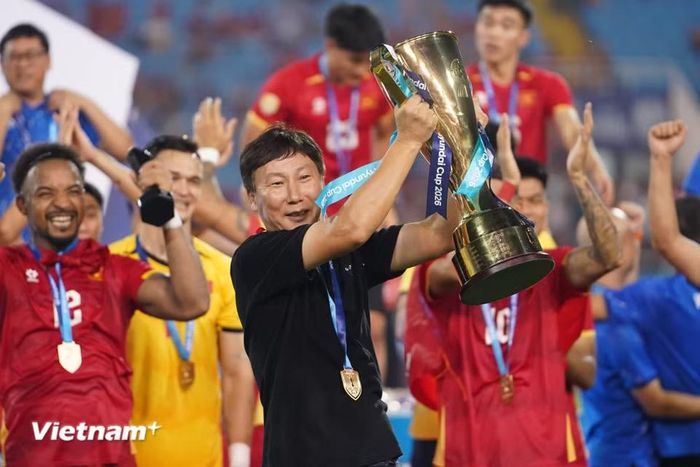 'Kiến trúc sư' cho thành công của đội tuyển Việt Nam - huấn luyện viên Kim Sang-sik. (Ảnh: Việt Anh/Vietnam+)