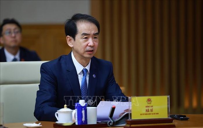 Đại sứ Trung Quốc tại Việt Nam Hà Vĩ phát biểu. Ảnh: Dương Giang/TTXVN