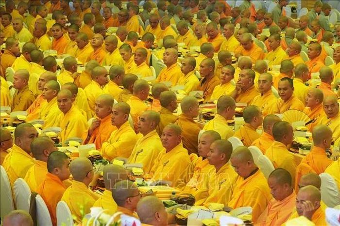 Nghi thức trong Lễ cúng dường nhân Đại lễ Vu Lan 2026 ở Chùa Từ Đàm, phường Thuận Hóa, thành phố Huế.