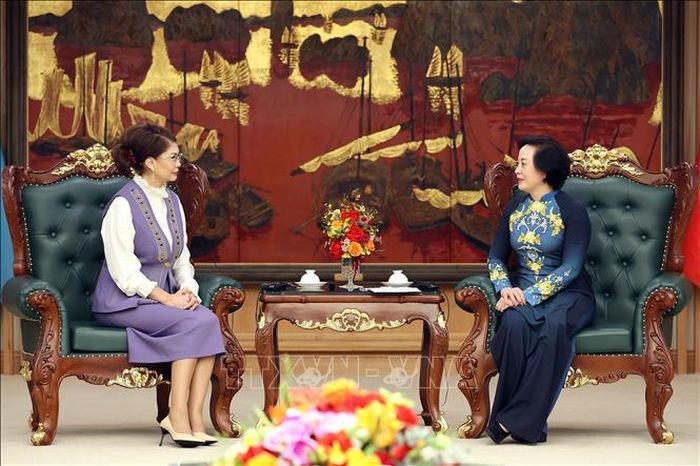 Phó Thủ tướng Phạm Thị Thanh Trà tiếp Phó Thủ tướng, Bộ trưởng Bộ Văn hóa và Thông tin Cộng hòa Kazakhstan Aida Balaeva. Ảnh: An Đăng/TTXVN