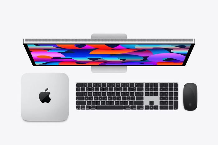 Mac Studio được Apple định vị là máy tính để bàn hiệu năng cao, có thể kết hợp với màn hình và phụ kiện rời. Ảnh: Apple.