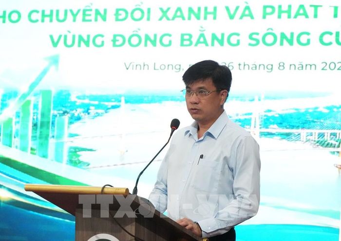 PGS.TS Bùi Quang Hùng, Giám đốc UEH phát biểu tại hội thảo. Ảnh: Phạm Minh Tuấn - TTXVN