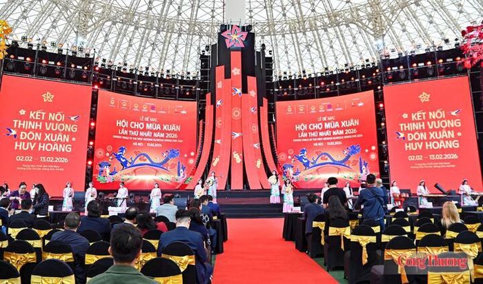 Trong giai đoạn 2020 - 2025, gần 1.000 đề án xúc tiến thương mại với tổng kinh phí hơn 800 tỷ đồng đã triển khai. Ảnh: Nam Nguyễn