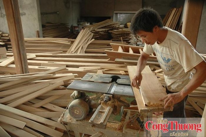 Sản xuất gỗ hướng tới mở rộng thị trường trên nền tảng số.