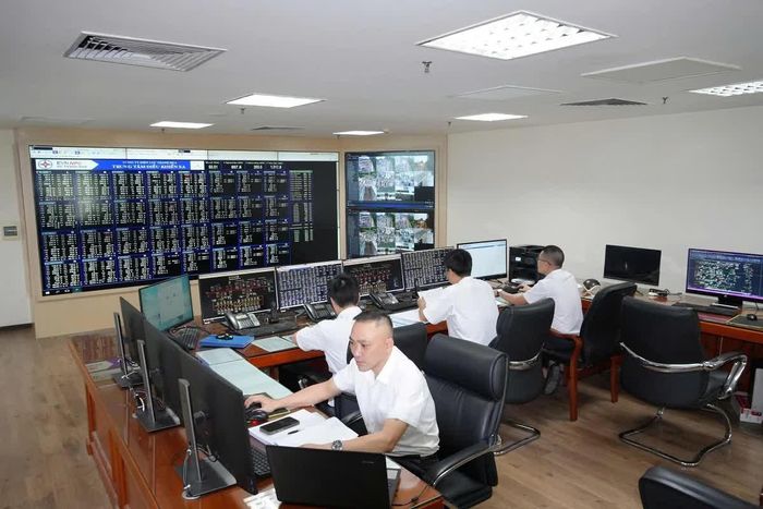 Trung tâm Điều khiển xa tổ chức trực 24/24.