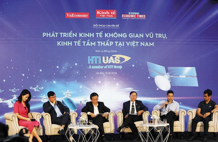 Đối thoại Phát triển kinh tế không gian vũ trụ, kinh tế tầm thấp tại Việt Nam. Ảnh: Tri Phong.