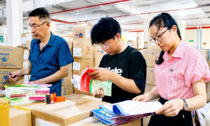 Năm học 2026 - 2027, cả nước dùng chung một bộ sách giáo khoa dẫn đến việc cung ứng có những thay đổi.