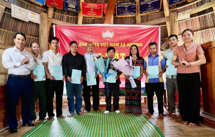 Thôn Chơrlang chọn làm điểm ra mắt mô hình Khu dân cư “Đoàn kết, an toàn, ấm no, hạnh phúc, văn minh”. Ảnh: HIỀN THÚY