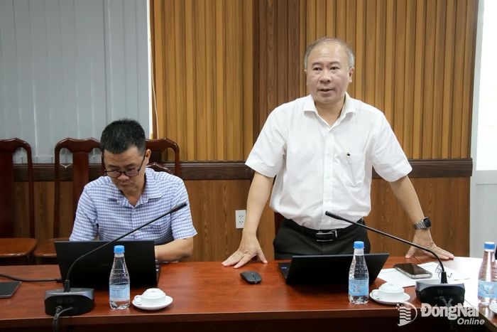 Phó Giám đốc Sở Khoa học và Công nghệ Nguyễn Minh Quang phát biểu tại buổi làm việc. Ảnh: Hải Quân