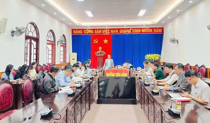Phường Diên Hồng quyết tâm hoàn thành mục tiêu tăng trưởng kinh tế năm 2026 đạt 12,12%. Ảnh: Đỗ Hằng