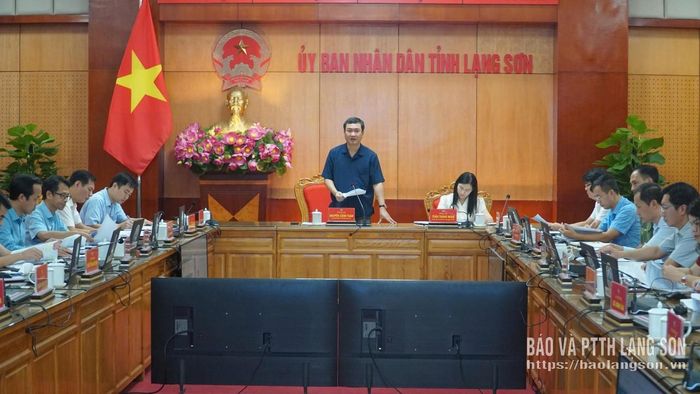 Đồng chí Nguyễn Cảnh Toàn, Phó Bí thư Tỉnh uỷ, Chủ tịch UBND tỉnh kết luận cuộc họp
