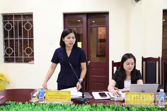 Lãnh đạo Ban Tuyên giáo và Dân vận Tỉnh ủy phát biểu tại buổi làm việc