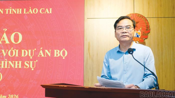 Các đại biểu tham gia ý kiến tại hội thảo.
