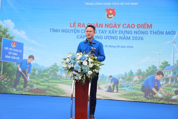 Anh Nguyễn Kim Quy, Bí thư Ban Chấp hành Trung ương Đoàn, Phó Chủ tịch Thường trực Trung ương Hội LHTN Việt Nam phát biểu tại buổi lễ