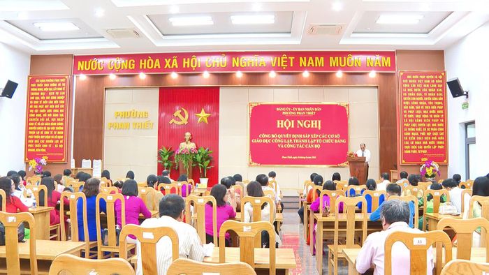 Toàn cảnh hội nghị