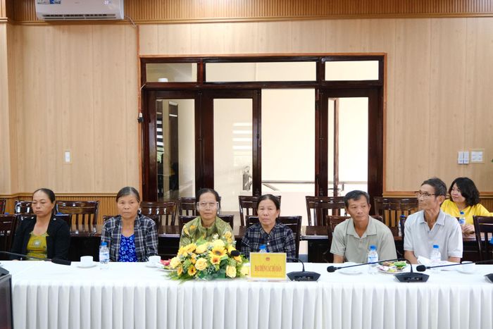 Các hộ dân bị ảnh hưởng Dự án cải tạo, nâng cấp, mở rộng tuyến đường trục chính vào trung tâm xã Cát Tiên, đoạn dốc Đá Mài đồng thuận, ủng hộ địa phương thực hiện dự án