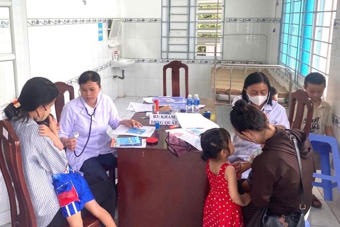 Số lượng nhiệm vụ giao cho Trạm y tế cấp xã tăng từ 12 lên 22 nhóm sau sáp nhập