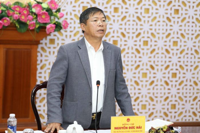 Ông Nguyễn Đức Hải, Phó Trưởng ban Văn hóa - Xã hội HĐND tỉnh, Phó Trưởng đoàn giám sát, Tổ phó Tổ giám sát số 2 phát biểu kết luận buổi làm việc