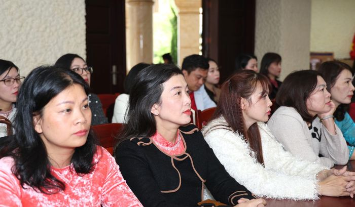 Giáo viên các trường tiểu học, THCS trên địa bàn phường Xuân Hương - Đà Lạt tham dự lễ tổng kết