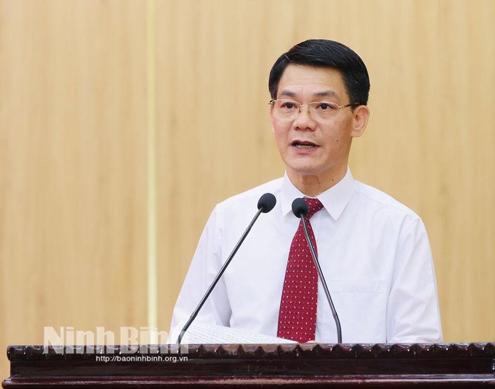 Đồng chí Nguyễn Đức Toàn, Ủy viên Ban Thường vụ Tỉnh ủy, Trưởng Ban Tuyên giáo và Dân vận Tỉnh ủy, Phó Trưởng ban Thường trực Ban Chỉ đạo 35 Tỉnh ủy, Trường Ban Tổ chức Cuộc thi báo cáo tóm tắt kết quả Cuộc thi.