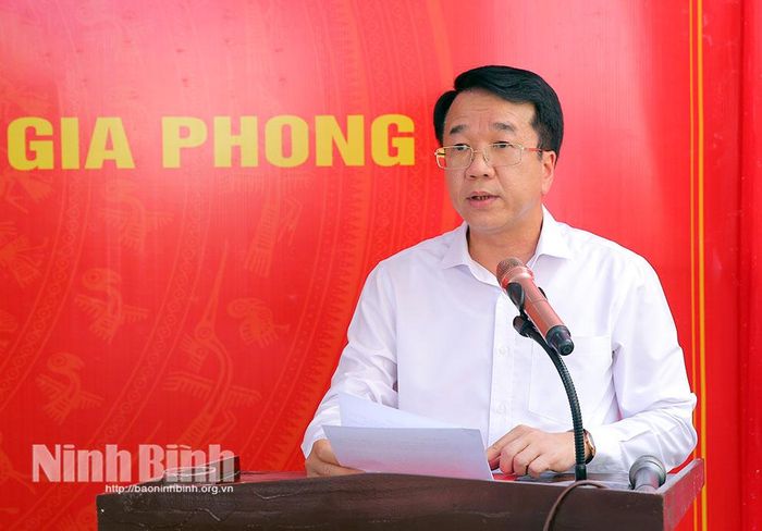 Đồng chí Nguyễn Thanh Bình, Phó Bí thư Tỉnh ủy, Chủ tịch UBND tỉnh phát biểu tại buổi lễ.