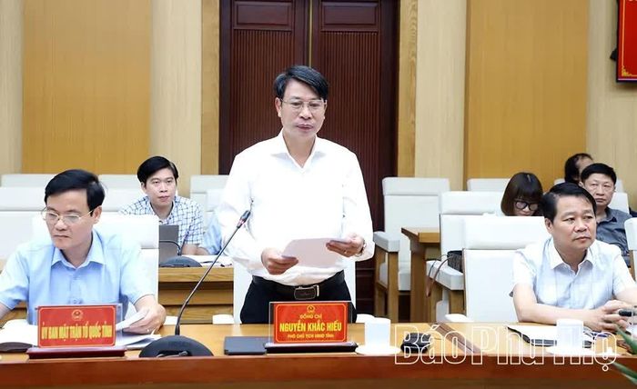 Đồng chí Nguyễn Khắc Hiếu - Tỉnh ủy viên, Phó Chủ tịch UBND tỉnh phát biểu tại buổi giám sát.
