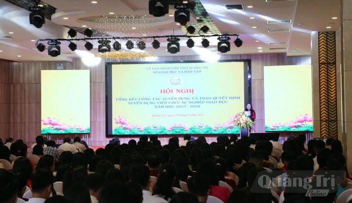Quang cảnh hội nghị - Ảnh: H.L