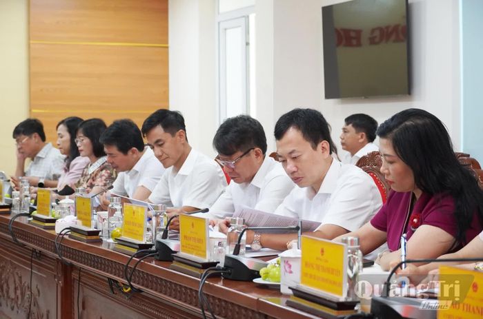 Đại biểu các xã, phường tham dự buổi làm việc - Ảnh: X.P