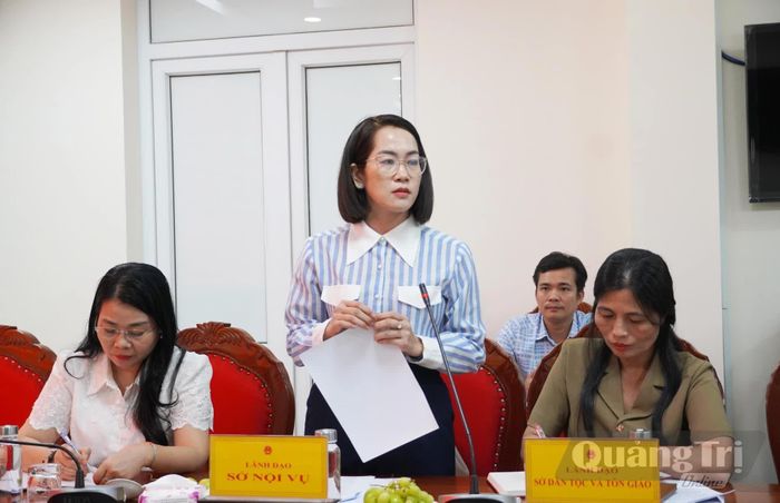 Đại diện lãnh đạo các sở, ngành phát biểu tại buổi làm việc - Ảnh: X.P
