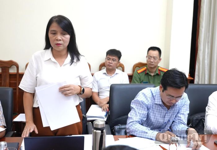 Lãnh đạo Sở Nội vụ phát biểu tại buổi làm việc - Ảnh: T.Đ