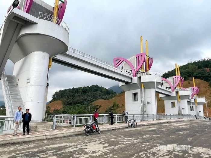 Công trình Đập dâng nước tạo cảnh quan trung tâm thành phố Hà Giang (cũ).