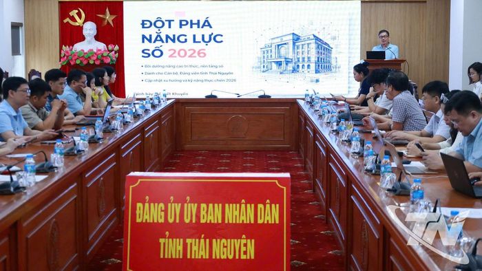 Các học viên tham gia lớp tập huấn.