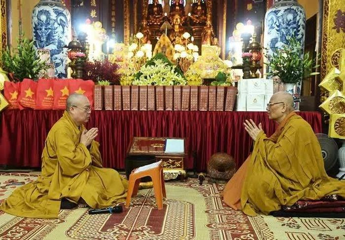 Nhị vị giáo phẩm tác pháp Tứ tự