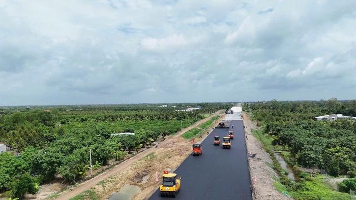 Dự án thành phần 1 dài khoảng 16 km đã thực hiện đạt gần 81% giá trị xây dựng.