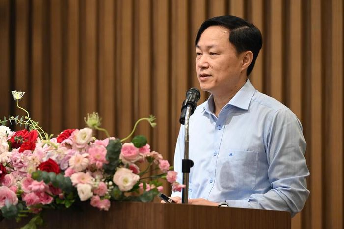 TS. Trần Hải Nam – Phó Cục trưởng Cục Tiền lương và Bảo hiểm xã hội (Bộ Nội vụ) chia sẻ tại Hội nghị (Ảnh: BTC cung cấp)