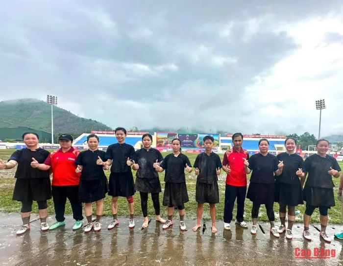 Quyết tâm thi đấu hết mình, vượt qua mọi khó khăn, trở ngại.