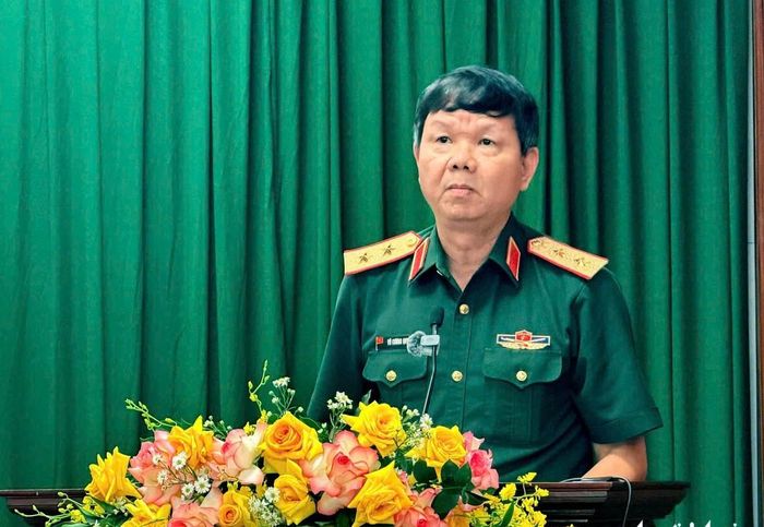 Trung tướng, PGS.TS Vũ Cương Quyết, Viện trưởng Viện Chiến lược và Lịch sử quốc phòng Việt Nam phát biểu