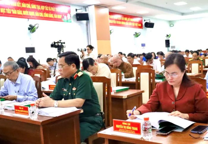 Các đại biểu tham dự hội thảo