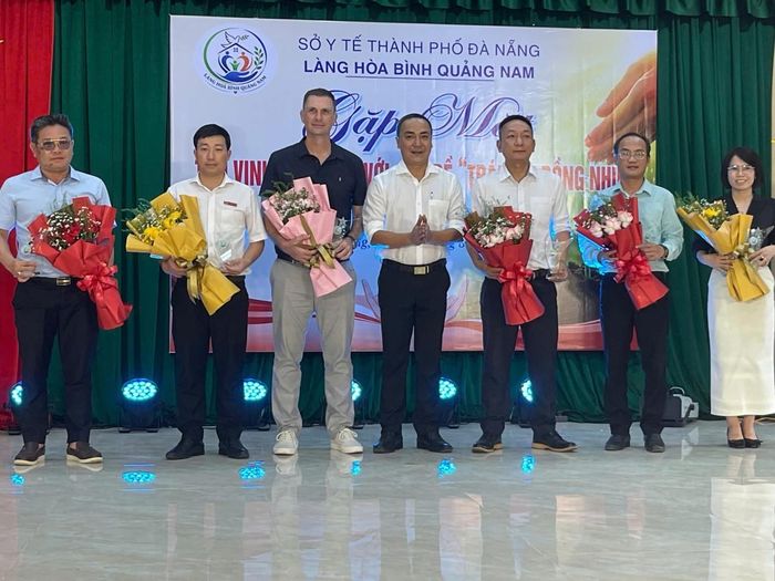 Những nghĩa cử thiết thực góp phần lan tỏa tinh thần sẻ chia, đồng hành cùng Làng Hòa Bình Quảng Nam.