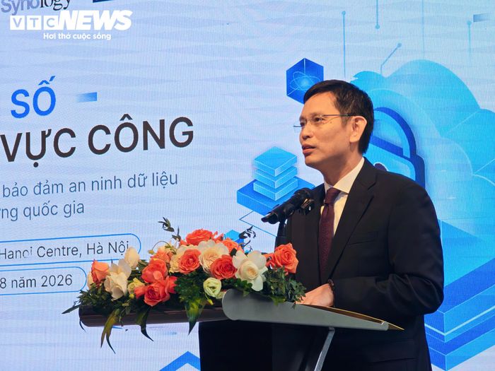 Ông Nguyễn Hồng Hiển, Ủy viên Hội đồng Khoa học, Ban Chính sách, Chiến lược Trung ương, Vụ trưởng Khoa học công nghệ, đổi mới sáng tạo và chuyển đổi số.
