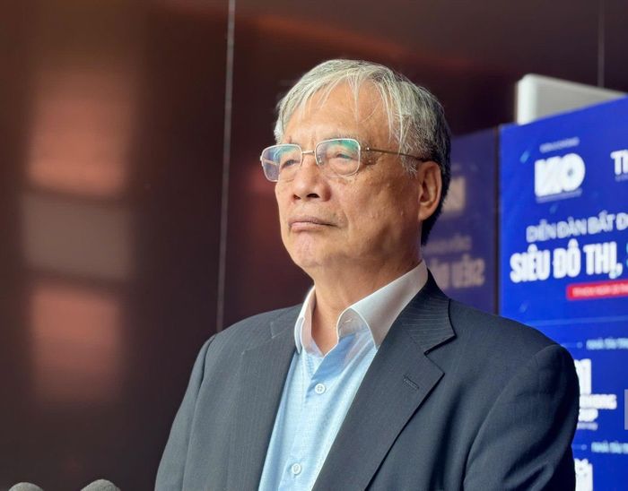Theo PGS.TS Trần Đình Thiên, TP.HCM đã trong tư thế sẵn sàng vận dụng ngay Luật Phát triển đô thị.