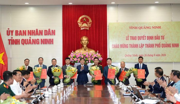 16 dự án lớn với tổng vốn trên 16.000 tỷ đồng nhằm chào mừng việc thành lập thành phố Quảng Ninh vừa được Quốc hội thông qua. (Ảnh: Đỗ Phương)